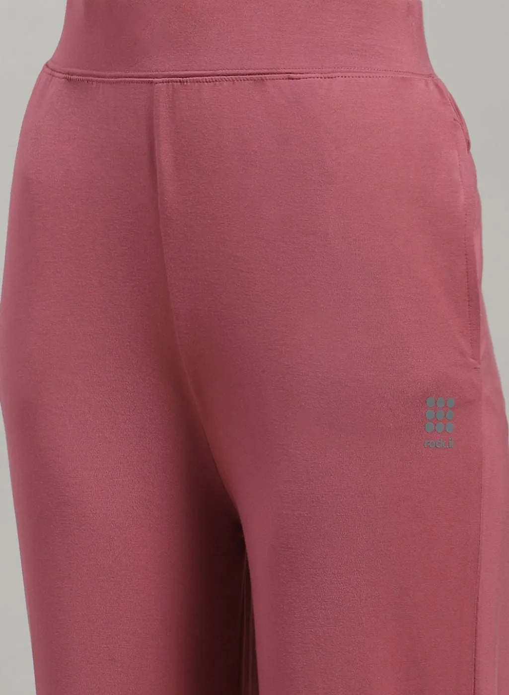 Women Red Solid Trackpant