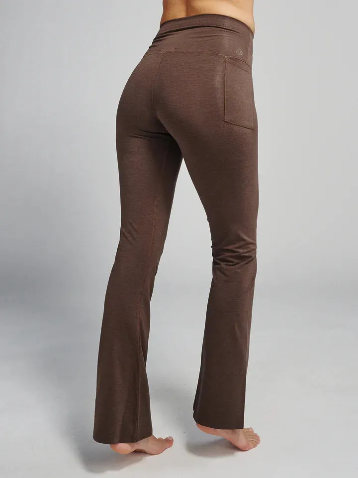 Women’s Allways Pocket Yoga Pants (201 - Mocha)